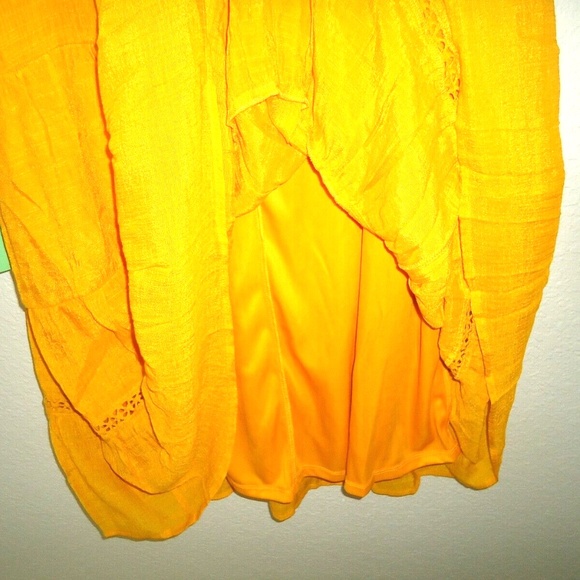 NWT Indigo Rose Summer Ruffled Sleeveless V Neck Tiered Mustard Dress Size-PL - Picture 4 of 9